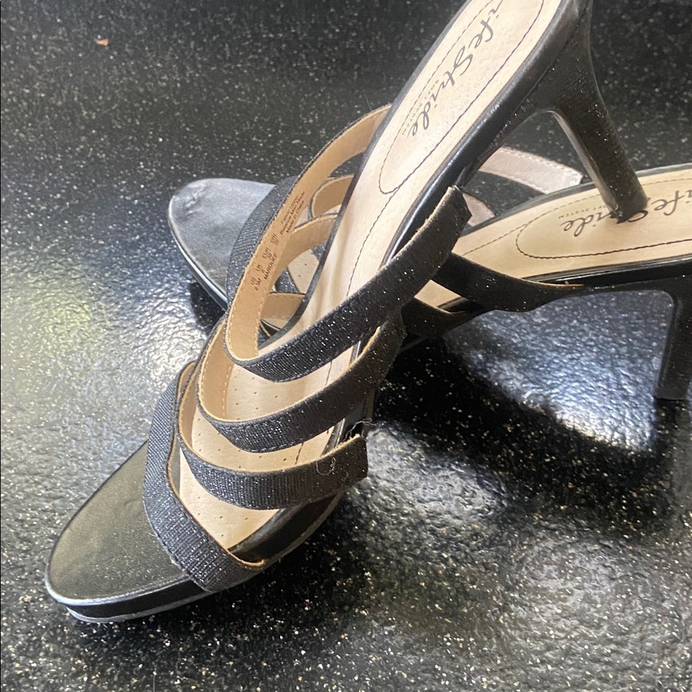 Life Stride Black Strappy Sandals